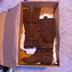 brand new never worn michael kors size 11m